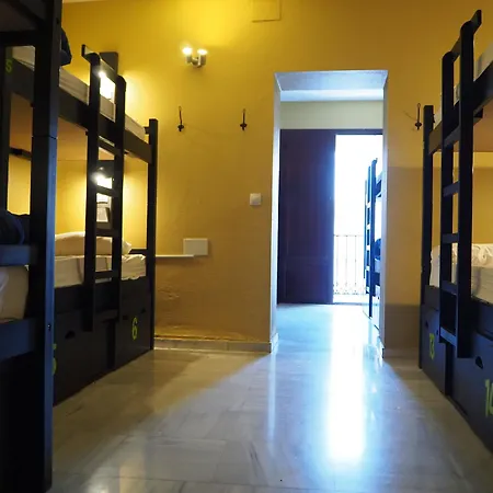 Oasis Mochileros' Palace Hostal Sevilla