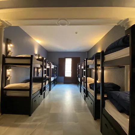 Hostal Oasis Mochileros' Palace Sevilla