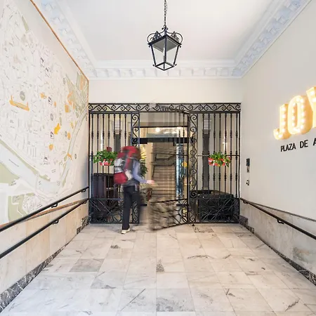 Hostal Oasis Mochileros' Palace Sevilla