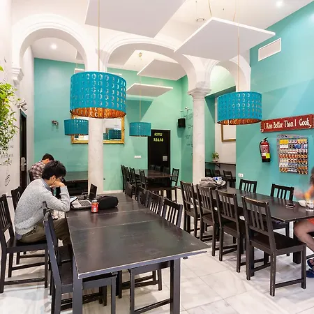 Oasis Mochileros' Palace Hostal